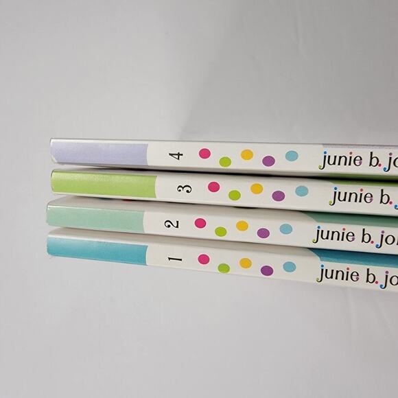 Junie B Jones ~ First Boxed Set Ever! ~ Barbara Park ~ Paperbacks Books 1-4 - Picture 4 of 4